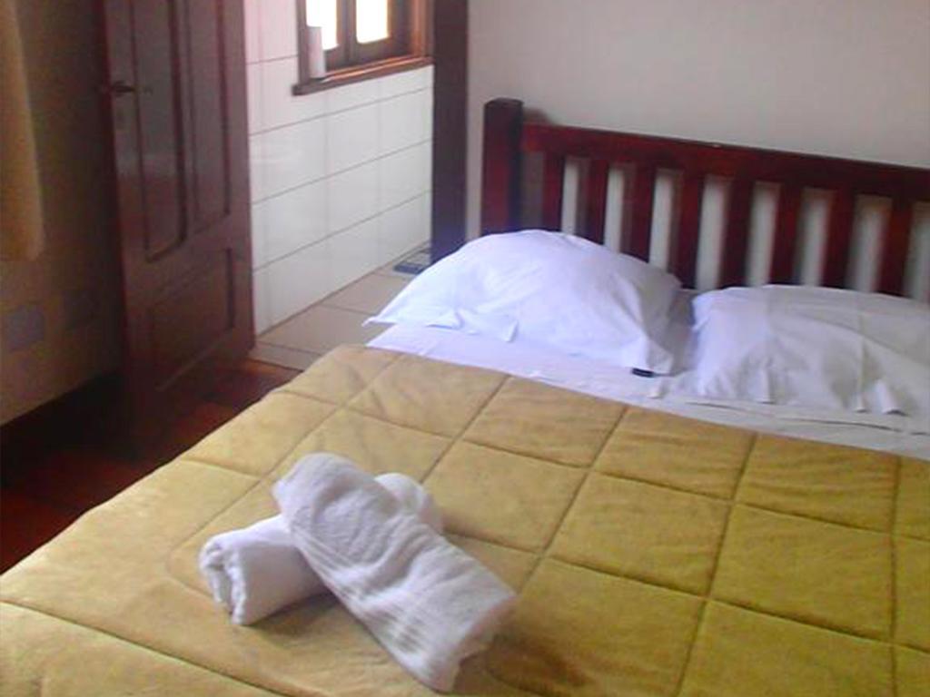 Curitiba Hostel Bagian luar foto