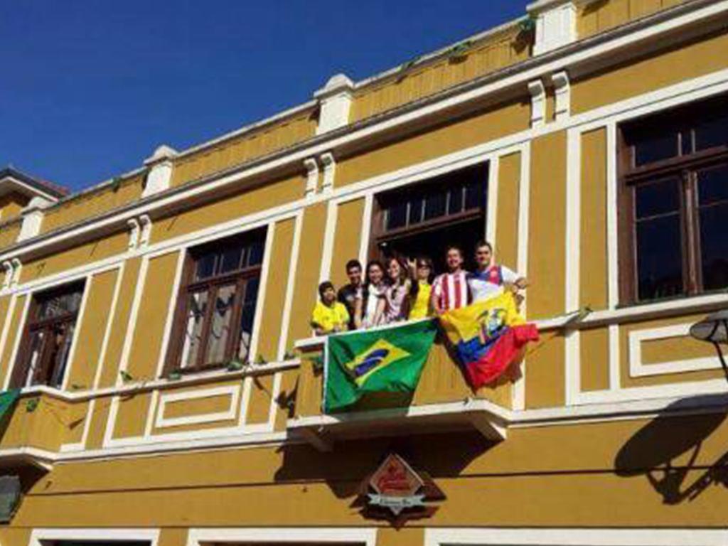 Curitiba Hostel Bagian luar foto