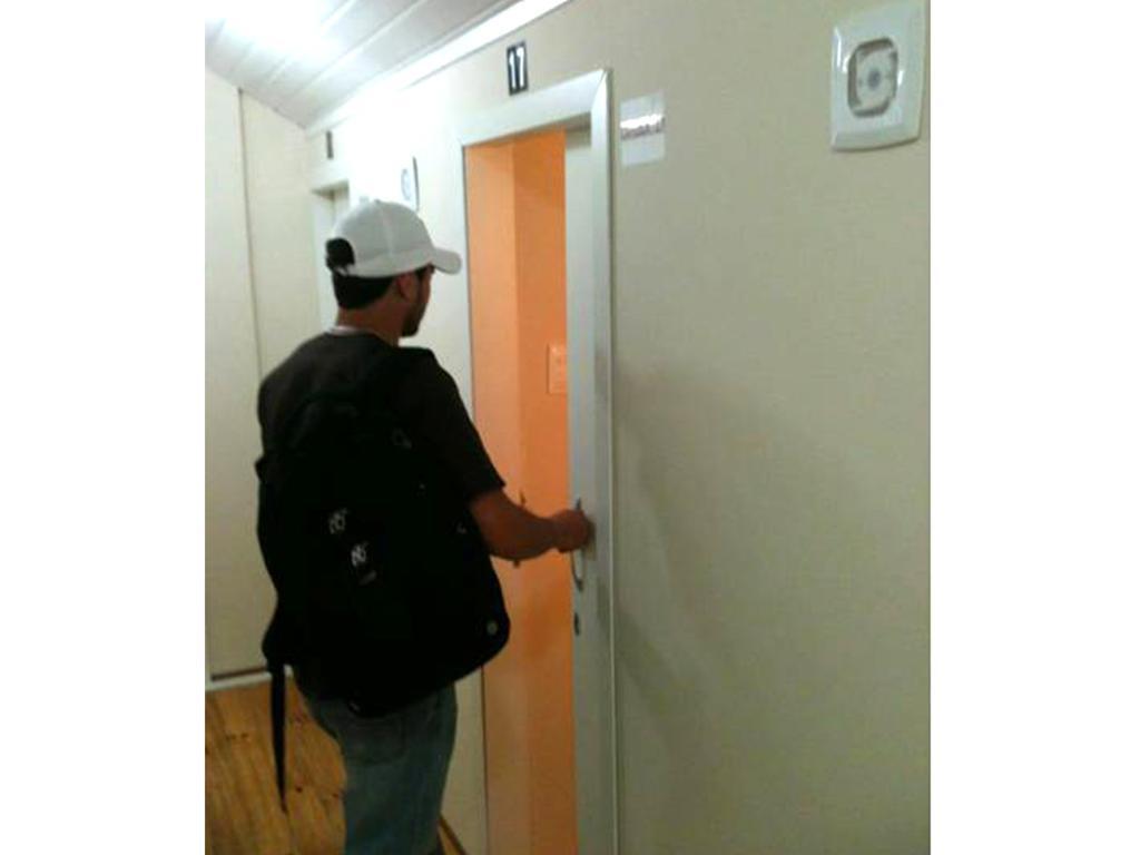 Curitiba Hostel Bagian luar foto